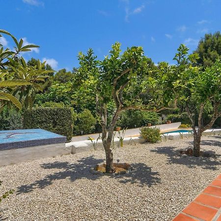 Villa Margarita - A Tranquil Oasis With Large Private Pool Jávea Eksteriør bilde